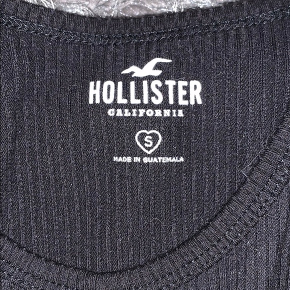Hollister crop top - Picture 2 of 2